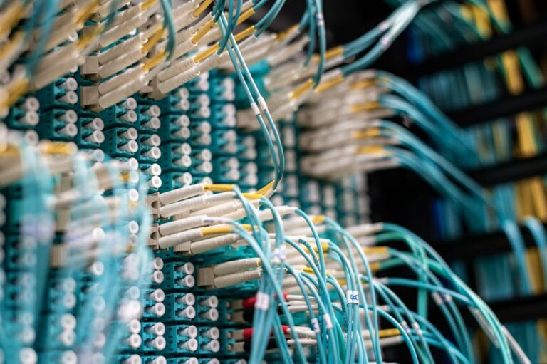 Python ile Azure MCP Server Artık Çok Daha Kolay: PyPI & uvx Desteğiyle Gerçekten Ne Değişti?