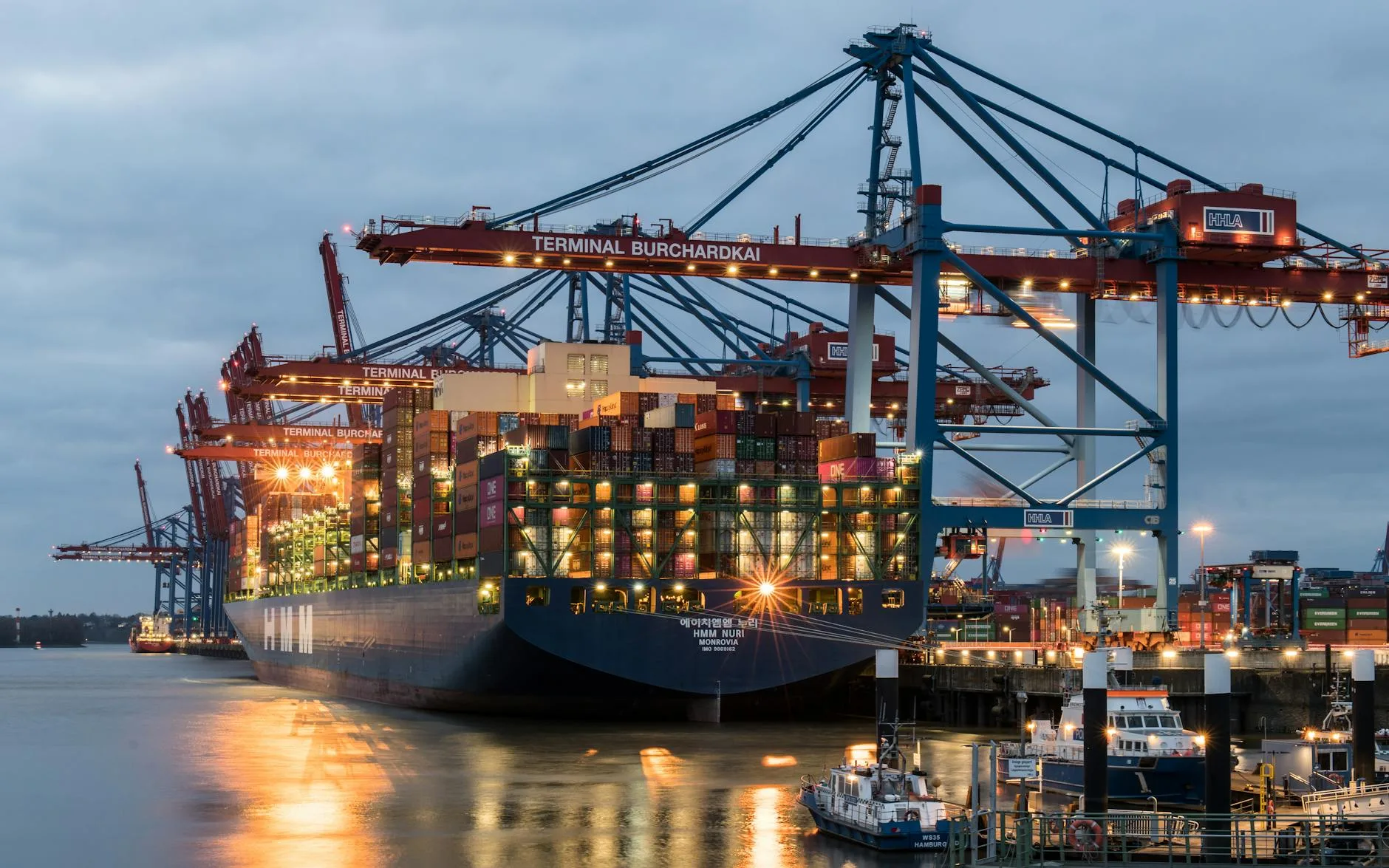 PowerShell 7.6 Neden Geç Geldi? Perde Arkası ve Dersler