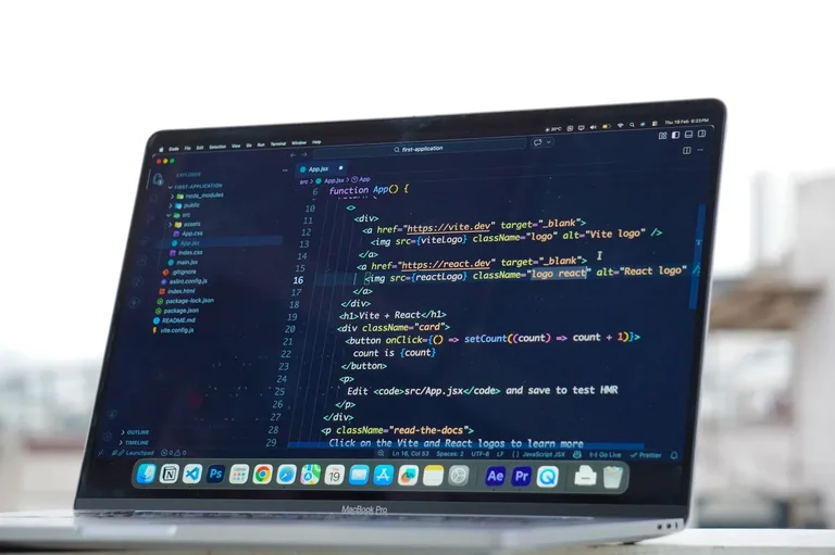 Pylance + Pyrefly: VS Code'da Tip Denetleyici Seçimi