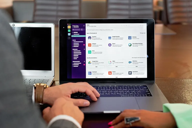 SharePoint Embedded ile Vektör Veritabanısız AI Uygulaması